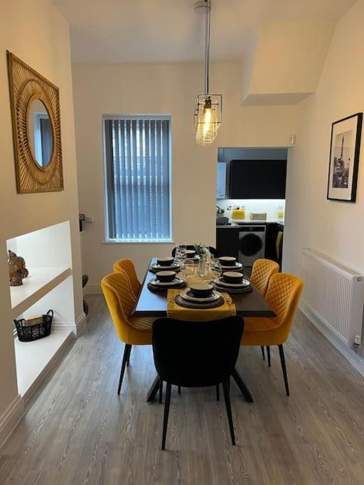 Brand New Stunning Family House Villa Blackpool Exterior photo